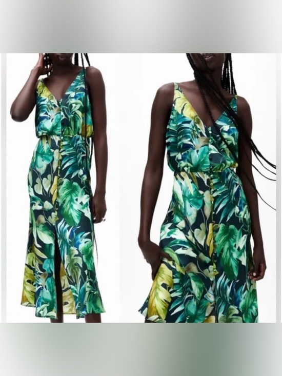 Zara Dresses & Skirts - Zara- XS- Tropical Green Leaf Print V-Neck Midi Dress Straps